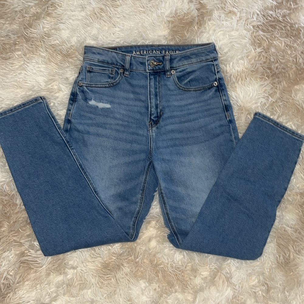 American Eagle mom Jean size 0 short, like new